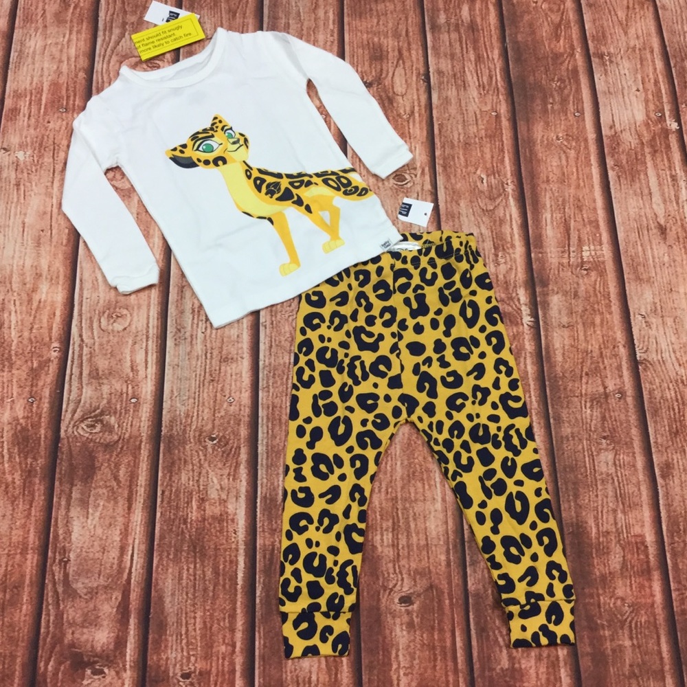 Baby Gap 6 12 Month Lion King Cheetah Pajamas - Picture 2 of 3